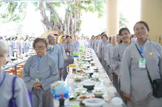 Khai khóa Khóa Tu Phật Thất – lần 107