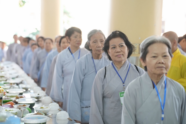 Khai khóa Khóa Tu Phật Thất – lần 107