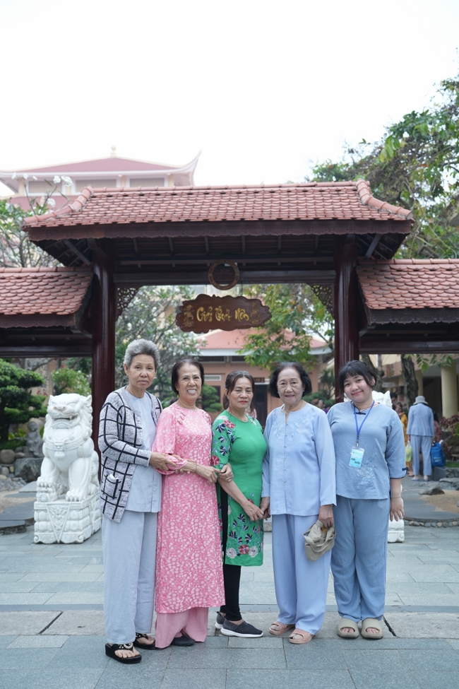 Kết khóa Khóa tu Phật thất lần thứ 107