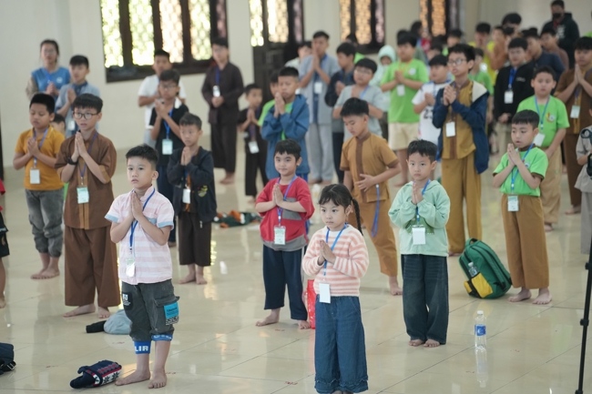 Khoá tu thiếu nhi “Em về bên Phật” Lần thứ 71