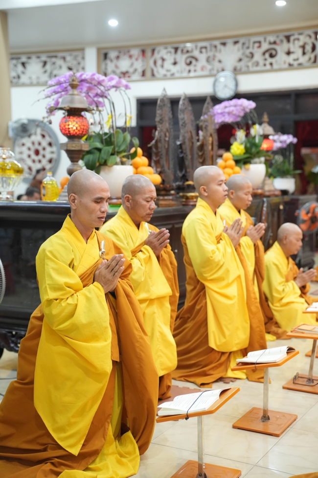 Lễ sám hối 14/11 Ất Tỵ