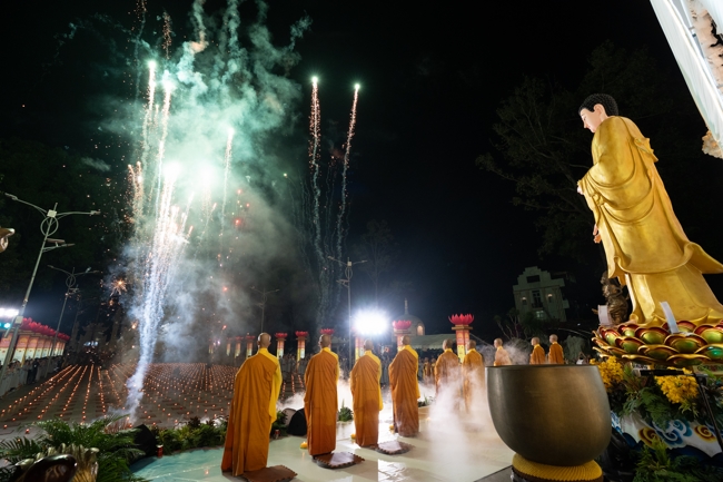 Toả sáng đêm Di Đà năm 2025