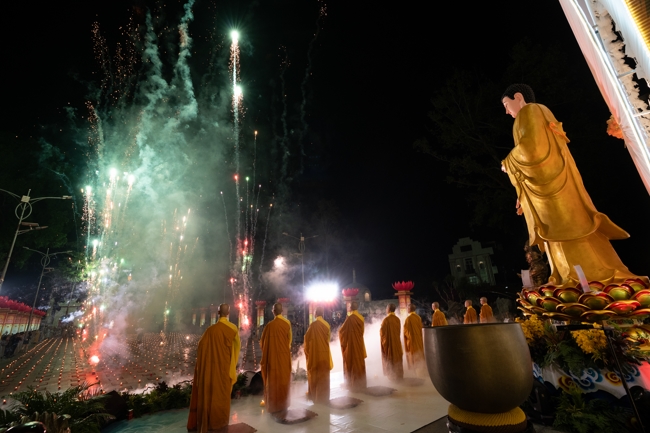 Toả sáng đêm Di Đà năm 2025