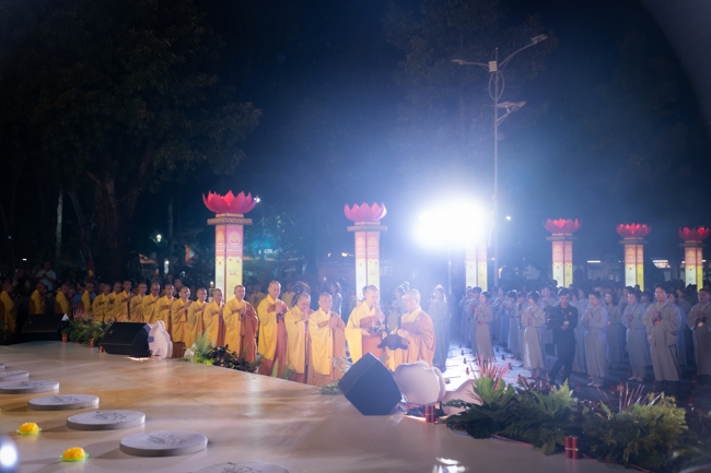 Toả sáng đêm Di Đà năm 2025