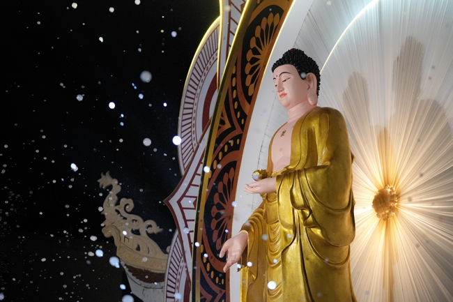 Toả sáng đêm Di Đà năm 2025