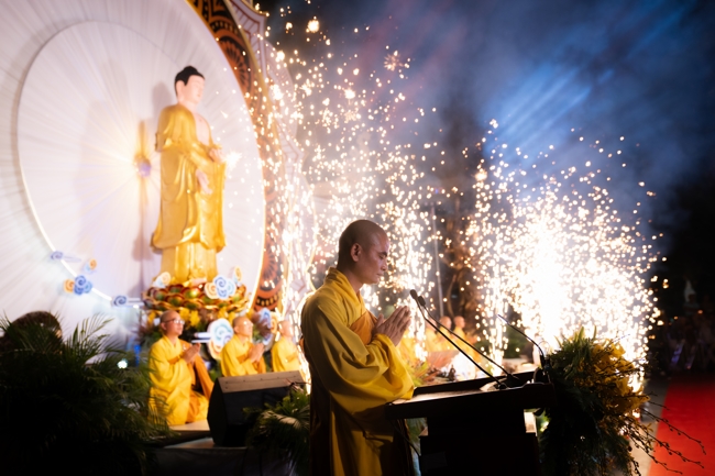 Toả sáng đêm Di Đà năm 2025