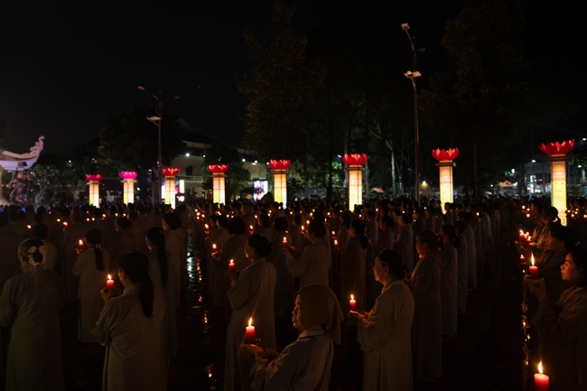 Toả sáng đêm Di Đà năm 2025