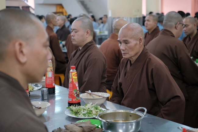 Lễ Tưởng Niệm Tổ Sư Khai Sáng Chùa Hoằng Pháp Lần Thứ 37