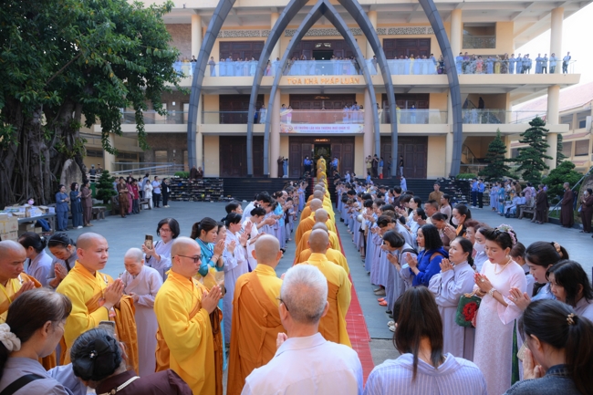 Lễ Tưởng Niệm Tổ Sư Khai Sáng Chùa Hoằng Pháp Lần Thứ 37