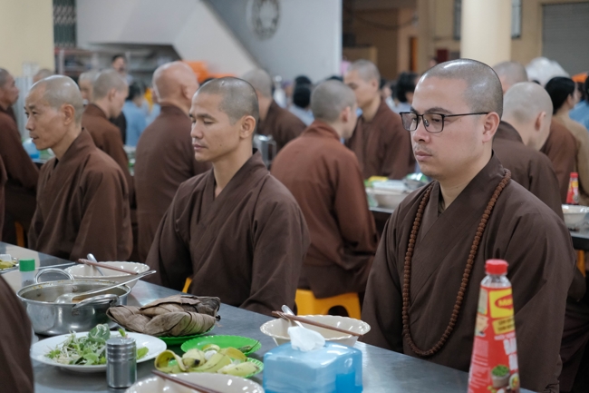 Lễ Tưởng Niệm Tổ Sư Khai Sáng Chùa Hoằng Pháp Lần Thứ 37