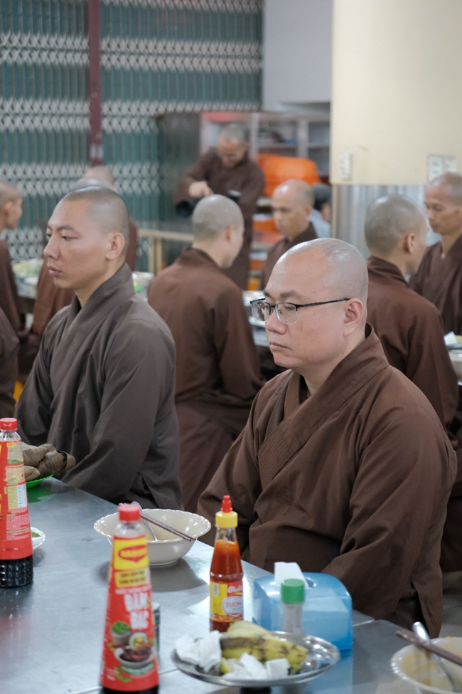 Lễ Tưởng Niệm Tổ Sư Khai Sáng Chùa Hoằng Pháp Lần Thứ 37