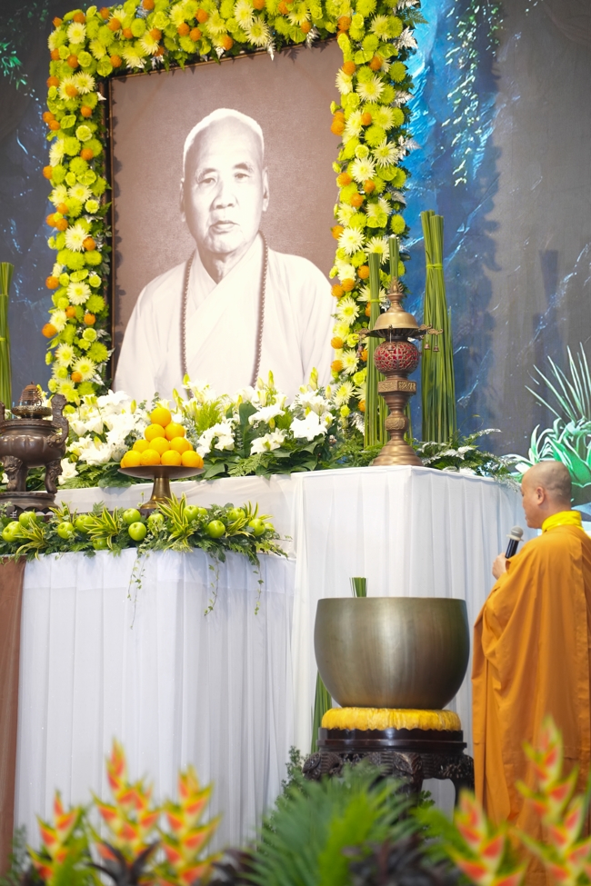 Lễ Tưởng Niệm Tổ Sư Khai Sáng Chùa Hoằng Pháp Lần Thứ 37