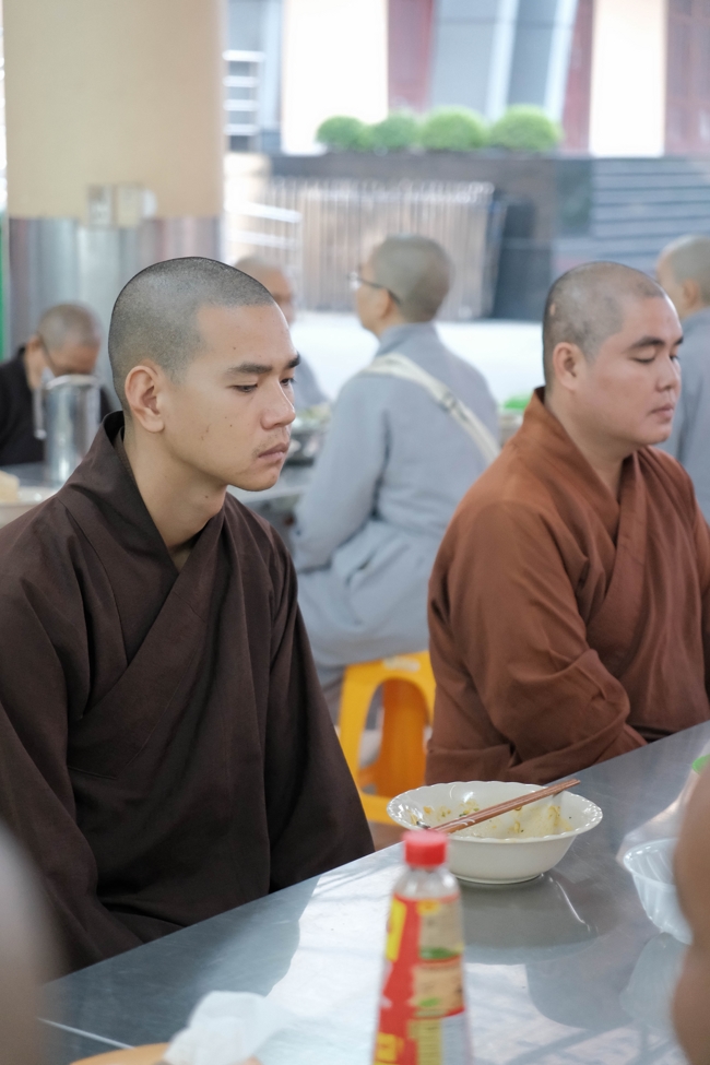 Lễ Tưởng Niệm Tổ Sư Khai Sáng Chùa Hoằng Pháp Lần Thứ 37