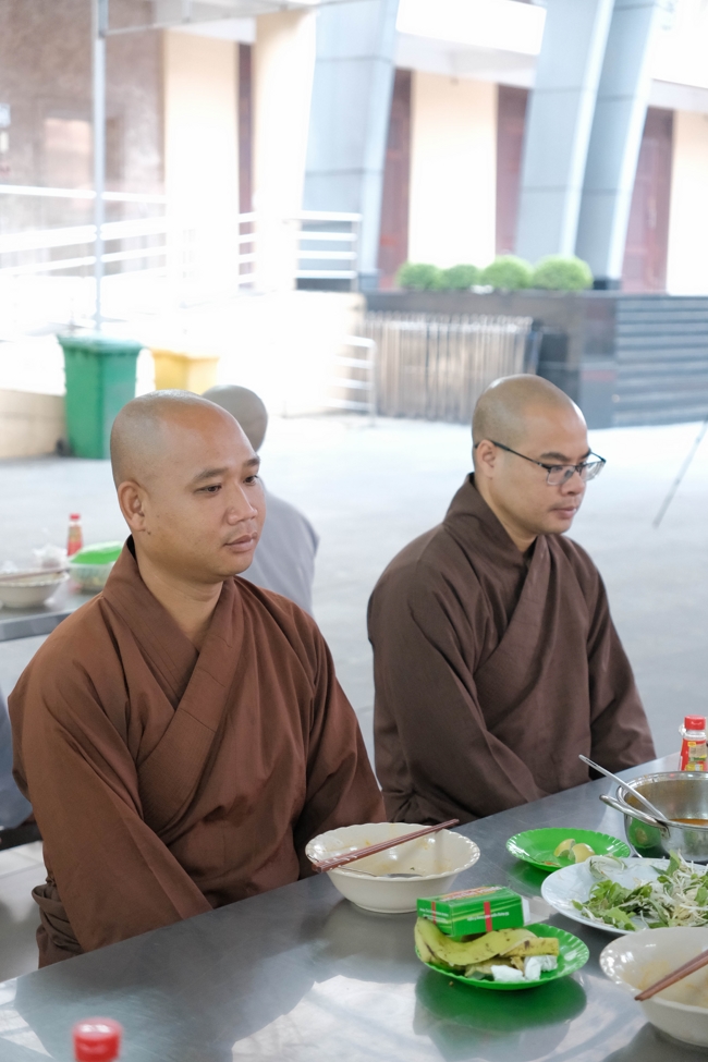 Lễ Tưởng Niệm Tổ Sư Khai Sáng Chùa Hoằng Pháp Lần Thứ 37