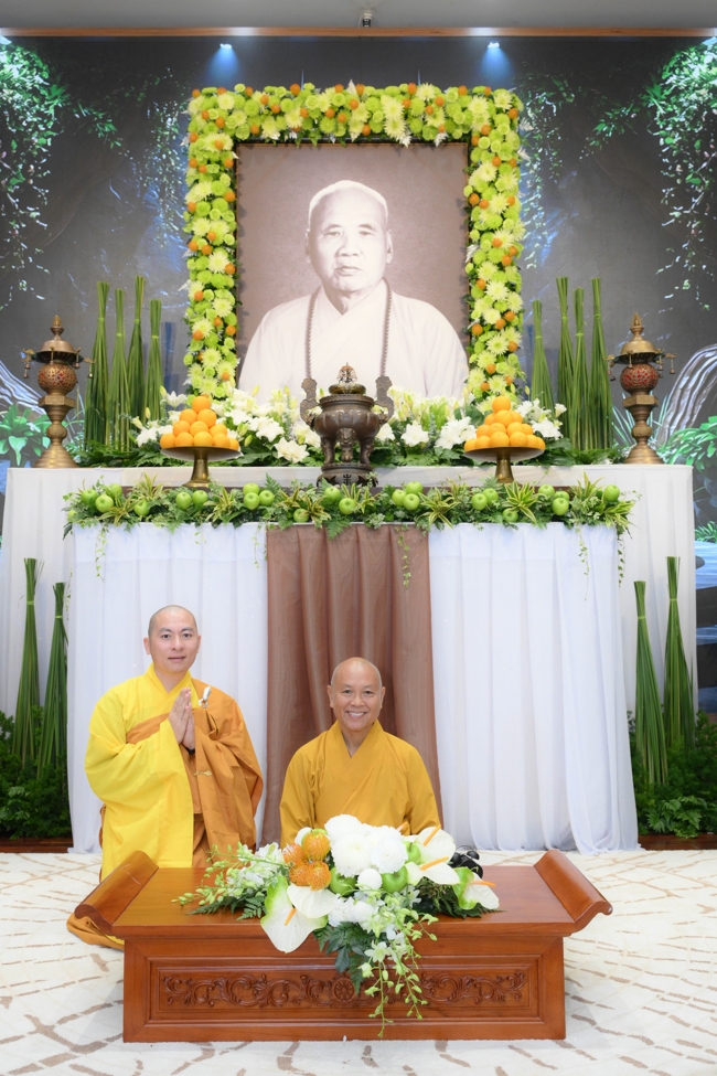 Lễ Tưởng Niệm Tổ Sư Khai Sáng Chùa Hoằng Pháp Lần Thứ 37