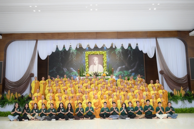 Lễ Tưởng Niệm Tổ Sư Khai Sáng Chùa Hoằng Pháp Lần Thứ 37