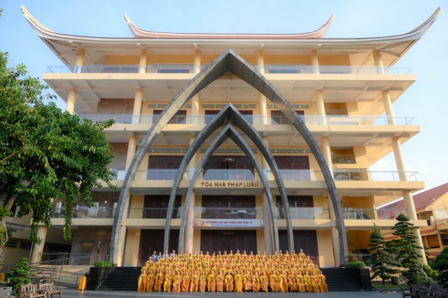 Lễ Tưởng Niệm Tổ Sư Khai Sáng Chùa Hoằng Pháp Lần Thứ 37