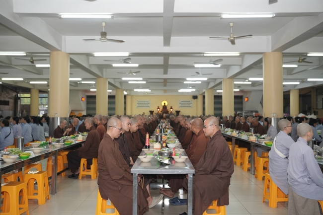 Lễ Tưởng Niệm Tổ Sư Khai Sáng Chùa Hoằng Pháp Lần Thứ 37