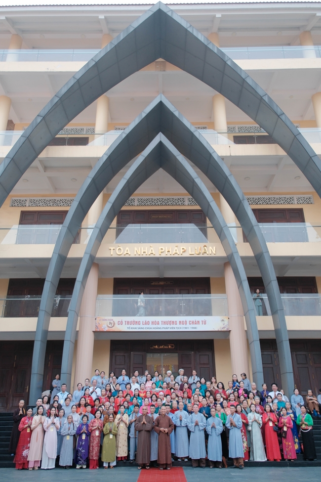 Lễ Tưởng Niệm Tổ Sư Khai Sáng Chùa Hoằng Pháp Lần Thứ 37