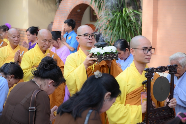 Lễ Tưởng Niệm Tổ Sư Khai Sáng Chùa Hoằng Pháp Lần Thứ 37