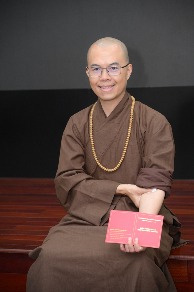 Hiến máu nhân đạo