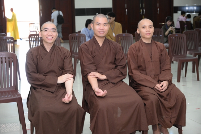 Hiến máu nhân đạo