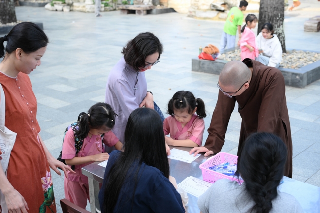 Khoá tu thiếu nhi “Em về bên Phật” Lần thứ 70