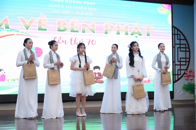 Khoá tu thiếu nhi “Em về bên Phật” Lần thứ 70