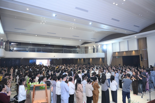 Ngày tu “Sinh viên hướng về Phật pháp”