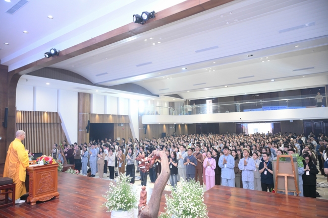 Ngày tu “Sinh viên hướng về Phật pháp”