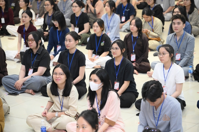 Ngày tu “Sinh viên hướng về Phật pháp”