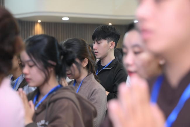 Ngày tu “Sinh viên hướng về Phật pháp”
