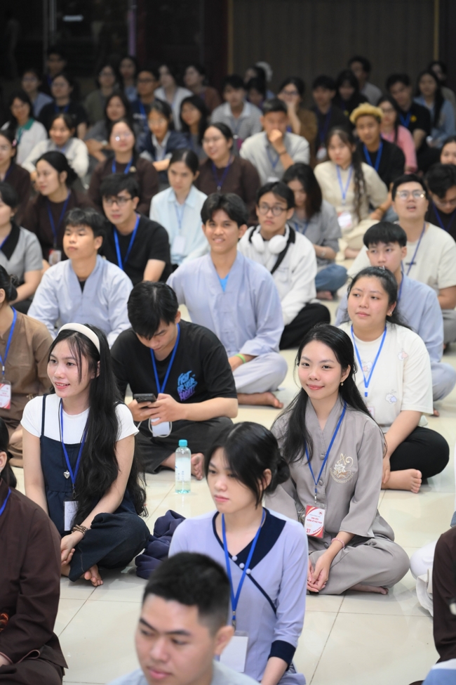 Ngày tu “Sinh viên hướng về Phật pháp”