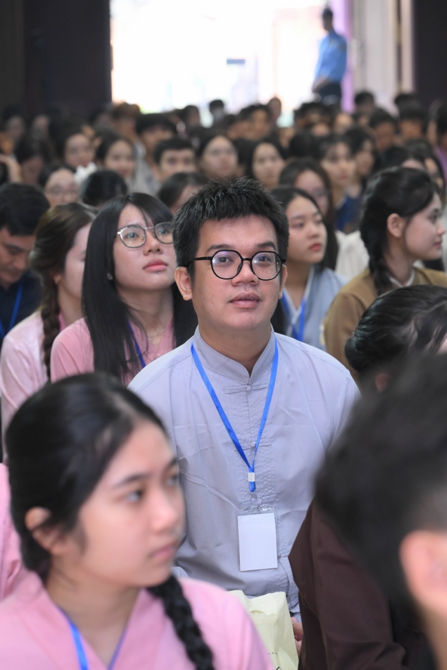 Ngày tu “Sinh viên hướng về Phật pháp”
