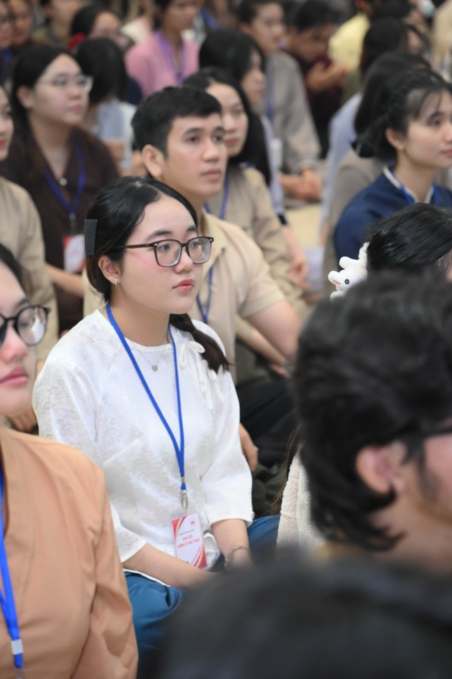 Ngày tu “Sinh viên hướng về Phật pháp”