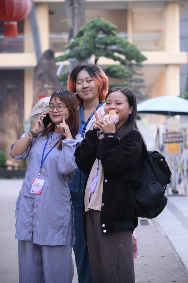 Ngày tu “Sinh viên hướng về Phật pháp”