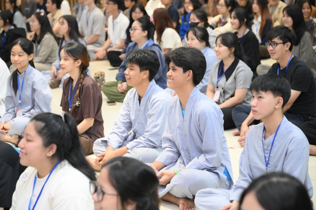 Ngày tu “Sinh viên hướng về Phật pháp”