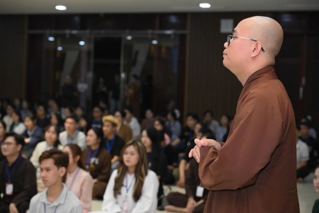 Ngày tu “Sinh viên hướng về Phật pháp”