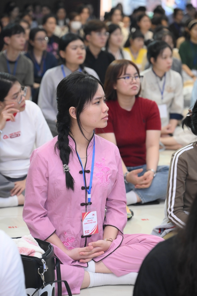 Ngày tu “Sinh viên hướng về Phật pháp”