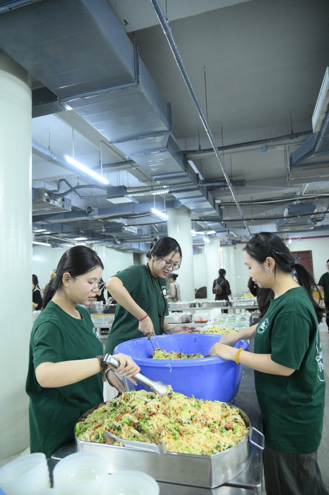 Ngày tu “Sinh viên hướng về Phật pháp”