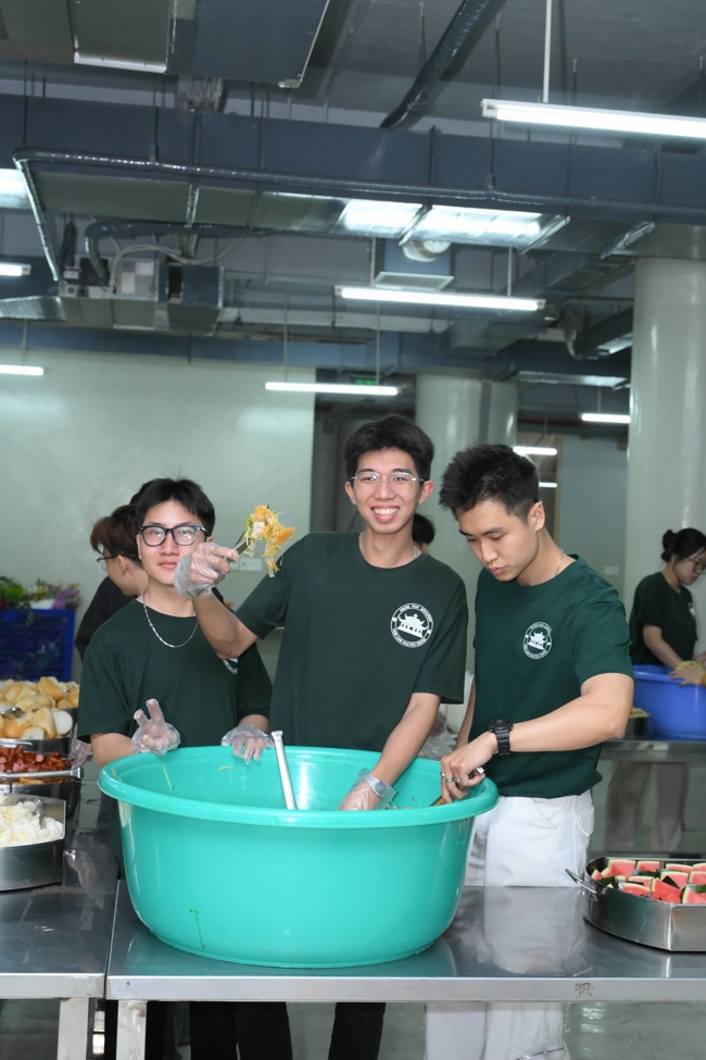 Ngày tu “Sinh viên hướng về Phật pháp”