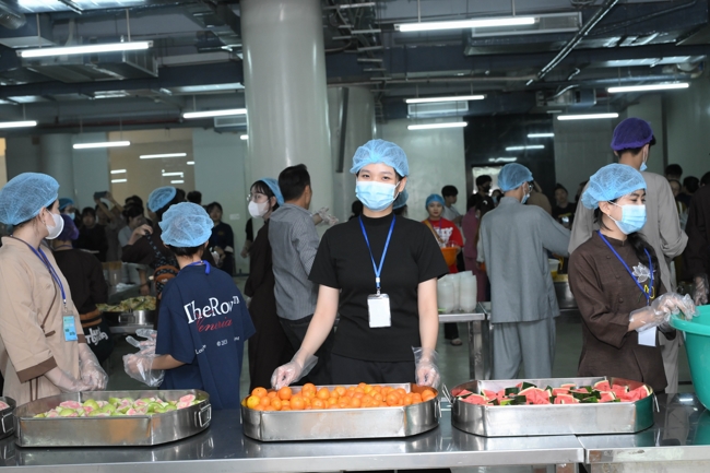 Ngày tu “Sinh viên hướng về Phật pháp”