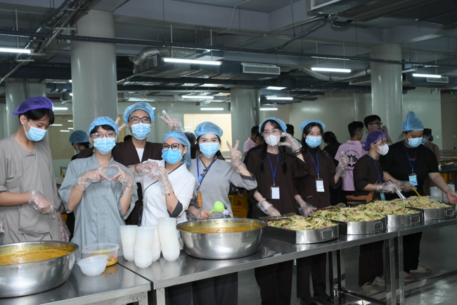 Ngày tu “Sinh viên hướng về Phật pháp”