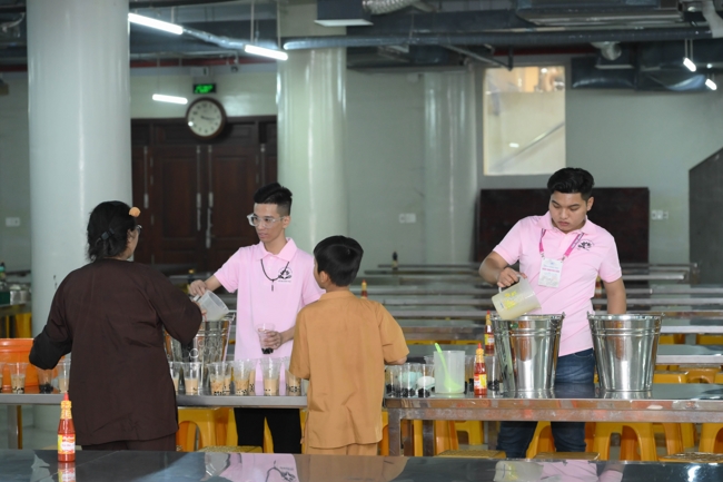 Ngày tu “Sinh viên hướng về Phật pháp”