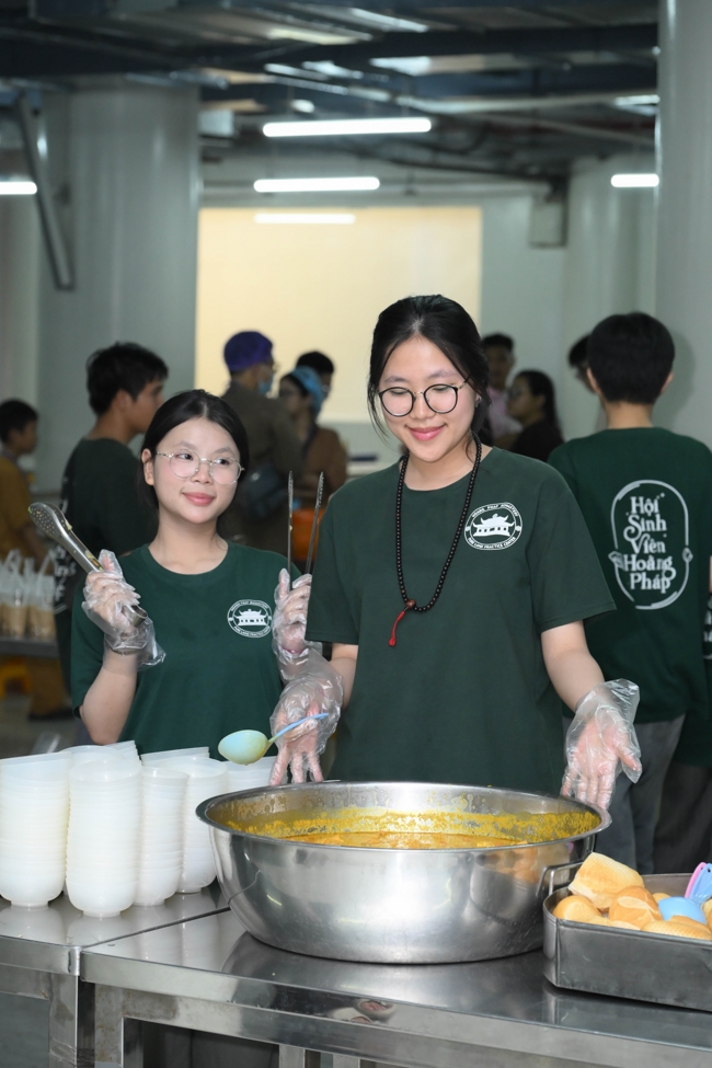 Ngày tu “Sinh viên hướng về Phật pháp”