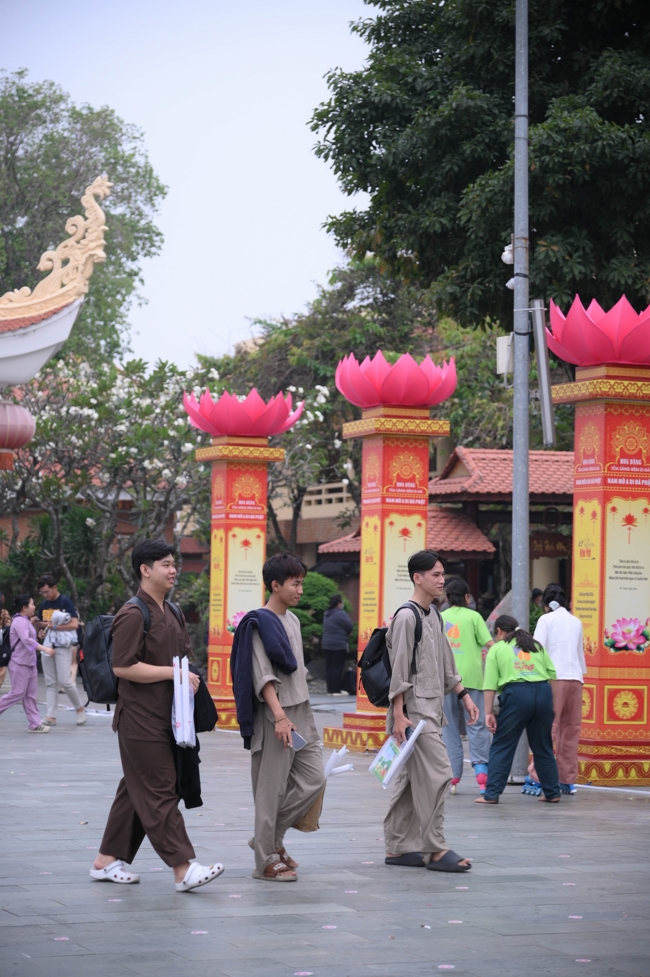 Ngày tu “Sinh viên hướng về Phật pháp”