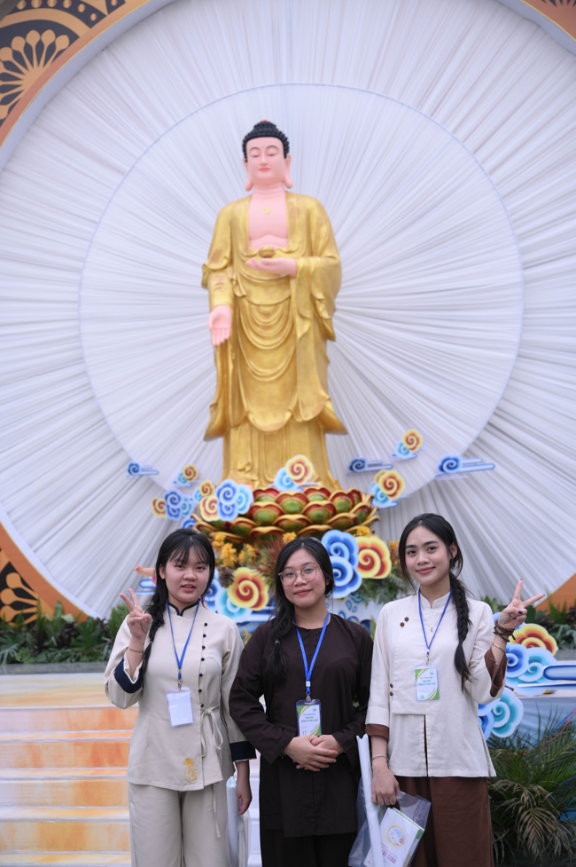 Ngày tu “Sinh viên hướng về Phật pháp”