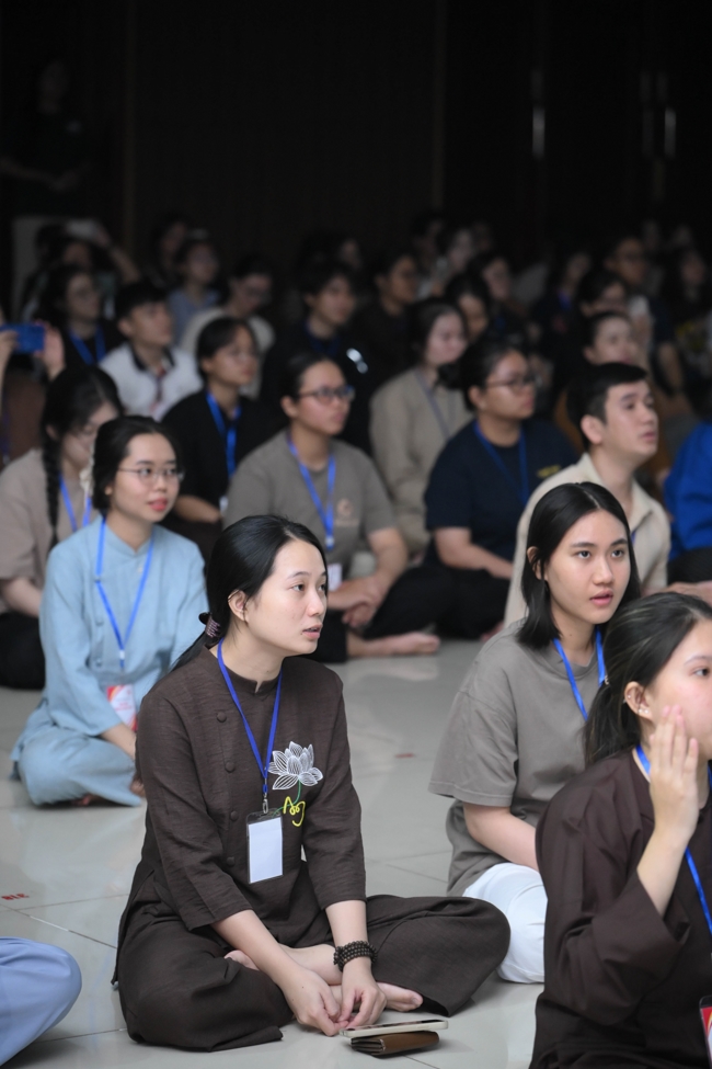 Ngày tu “Sinh viên hướng về Phật pháp”