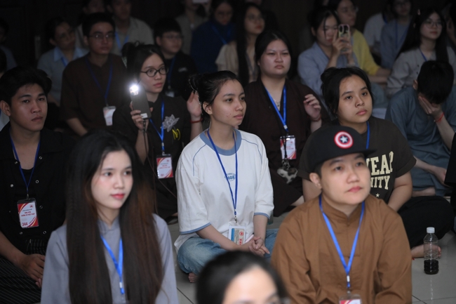 Ngày tu “Sinh viên hướng về Phật pháp”