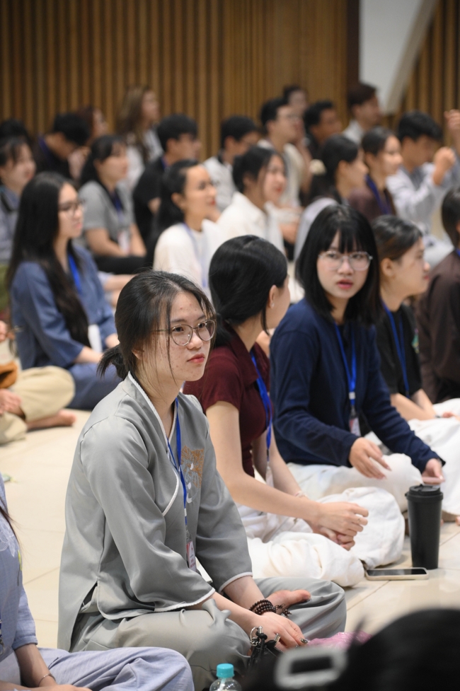 Ngày tu “Sinh viên hướng về Phật pháp”